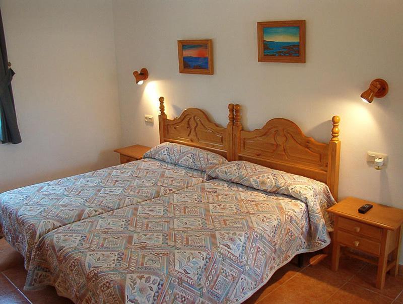 Hostal Las Acacias Los Canos De Meca Pokoj fotografie